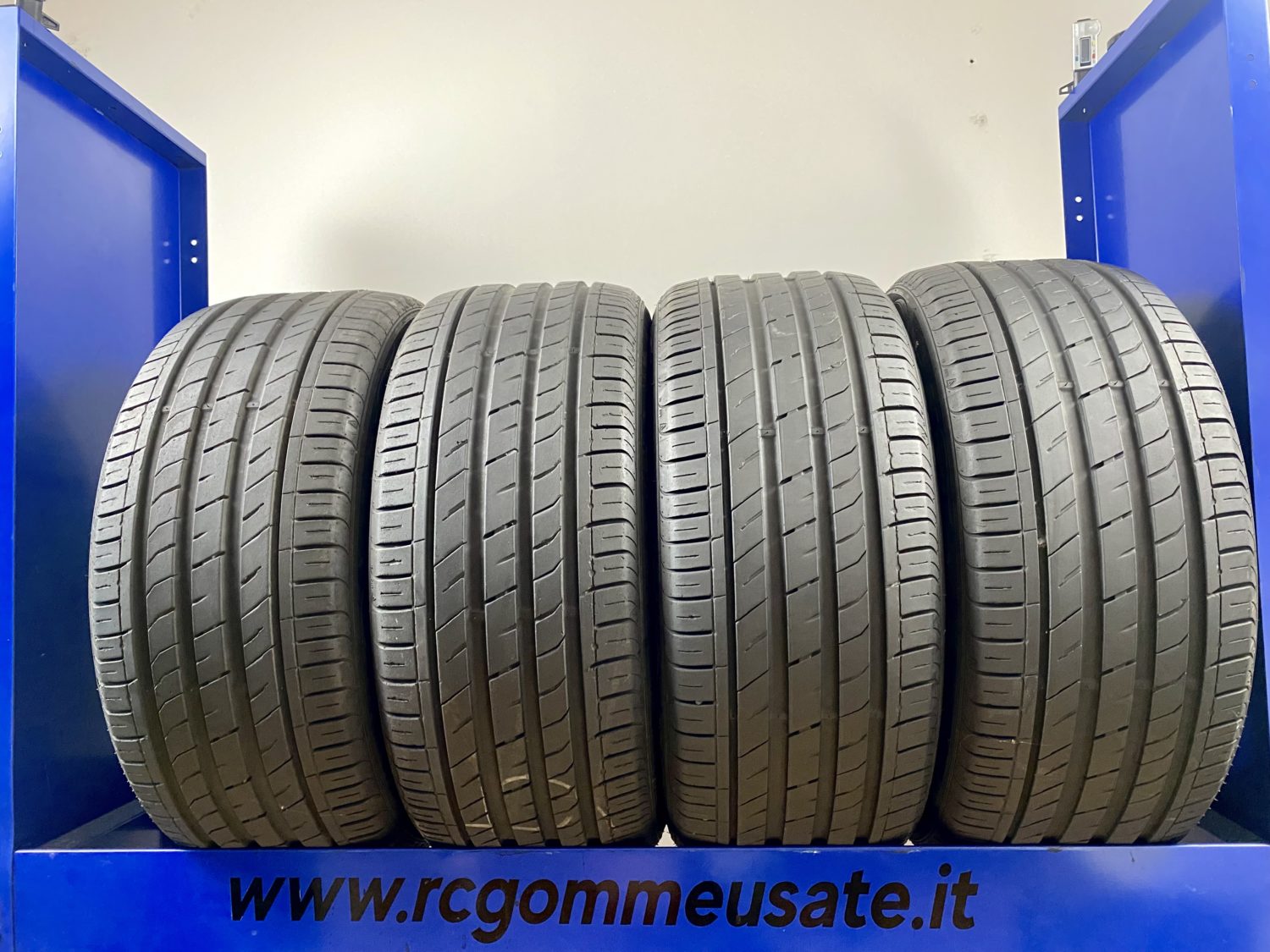 Nexen 245 45 R17 99Y RC Gomme Usate