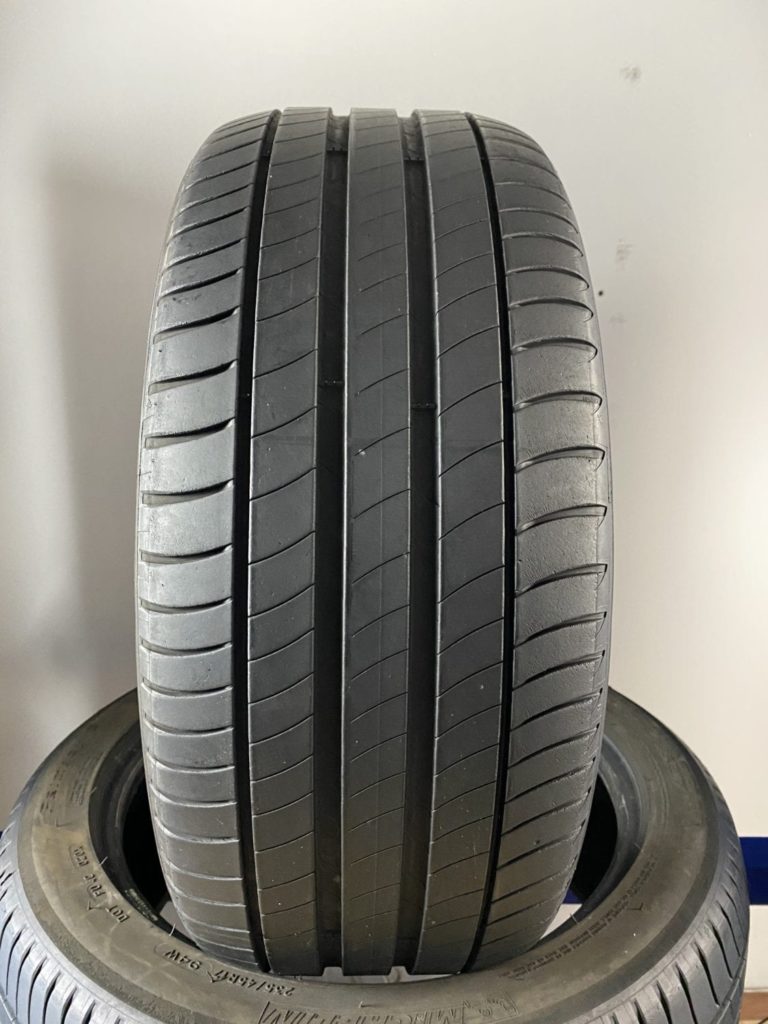 Michelin 235/45 R17 94W | RC Gomme Usate