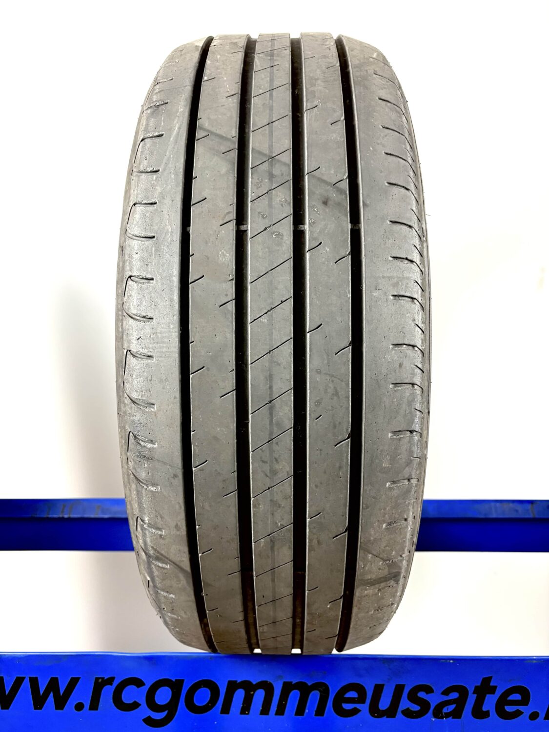 Goodyear 225/55 R18 98V - immagine 2
