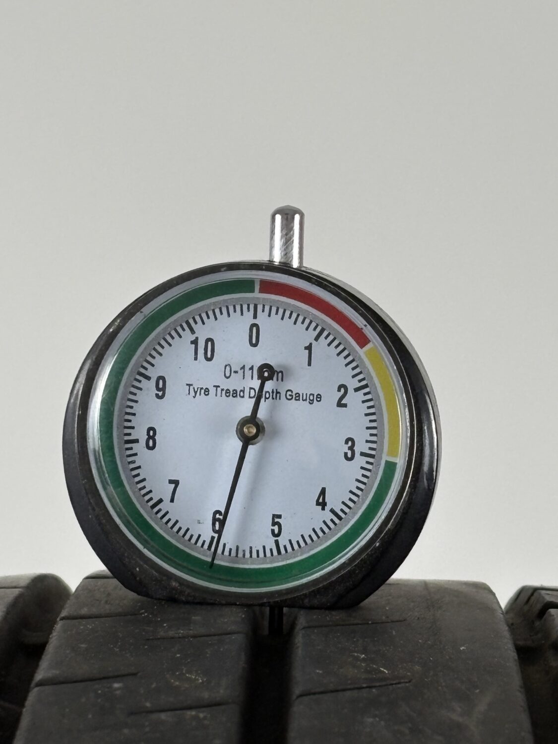 Bridgestone 235/55 R20 102V - immagine 3