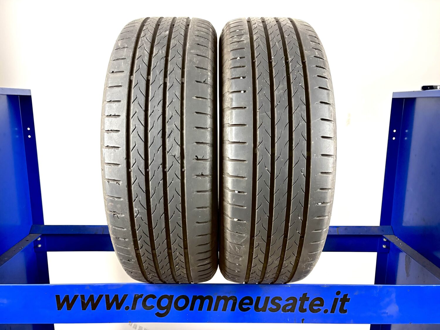 Continental 215/55 R18 95H