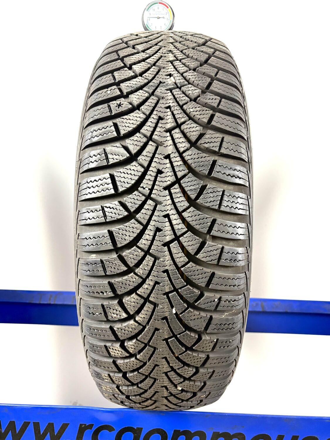 Goodyear 195/55 R16 87H M+S Invernali - immagine 2