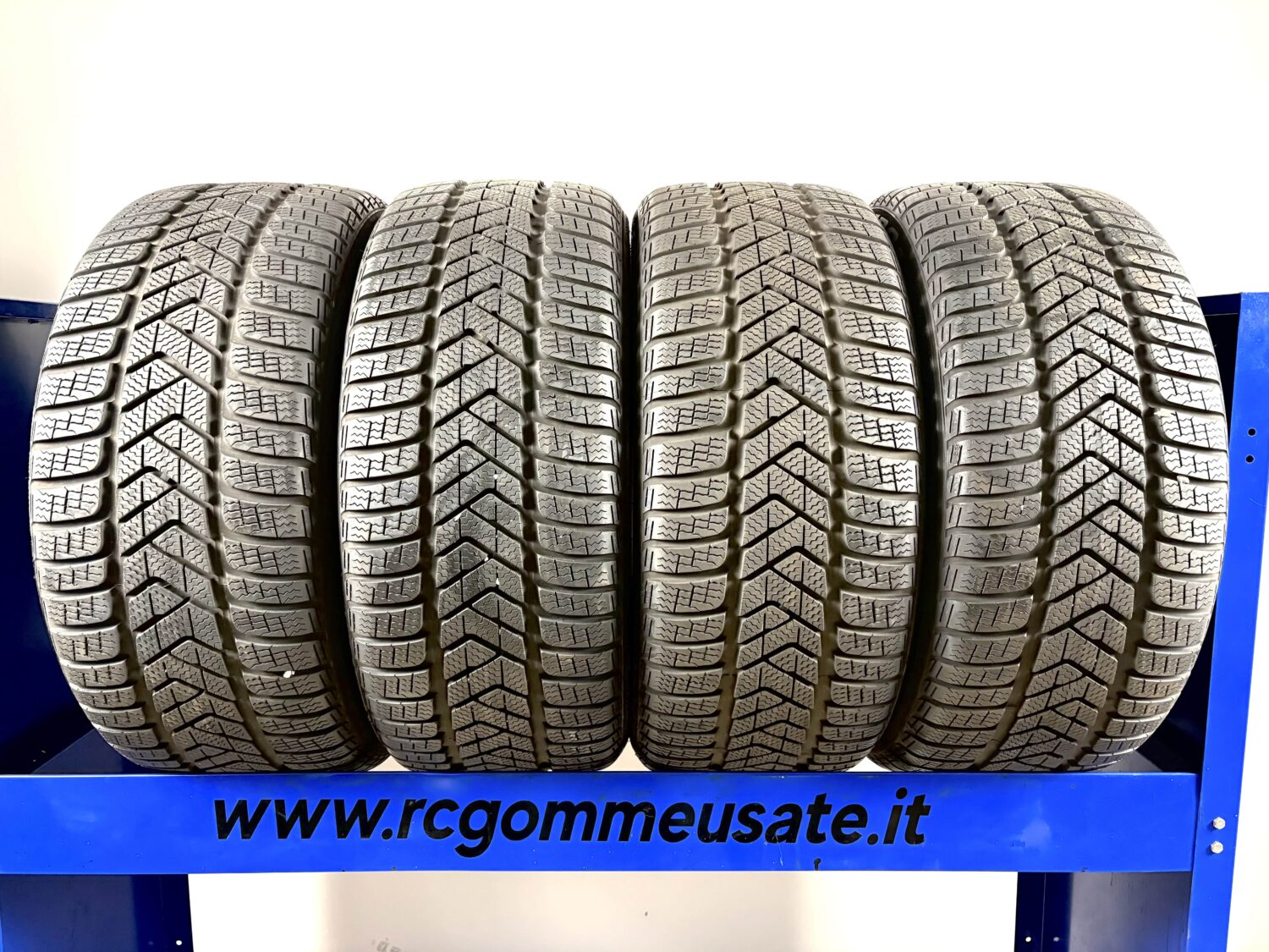 Pirelli 245/40 R18 97V M+S Invernali