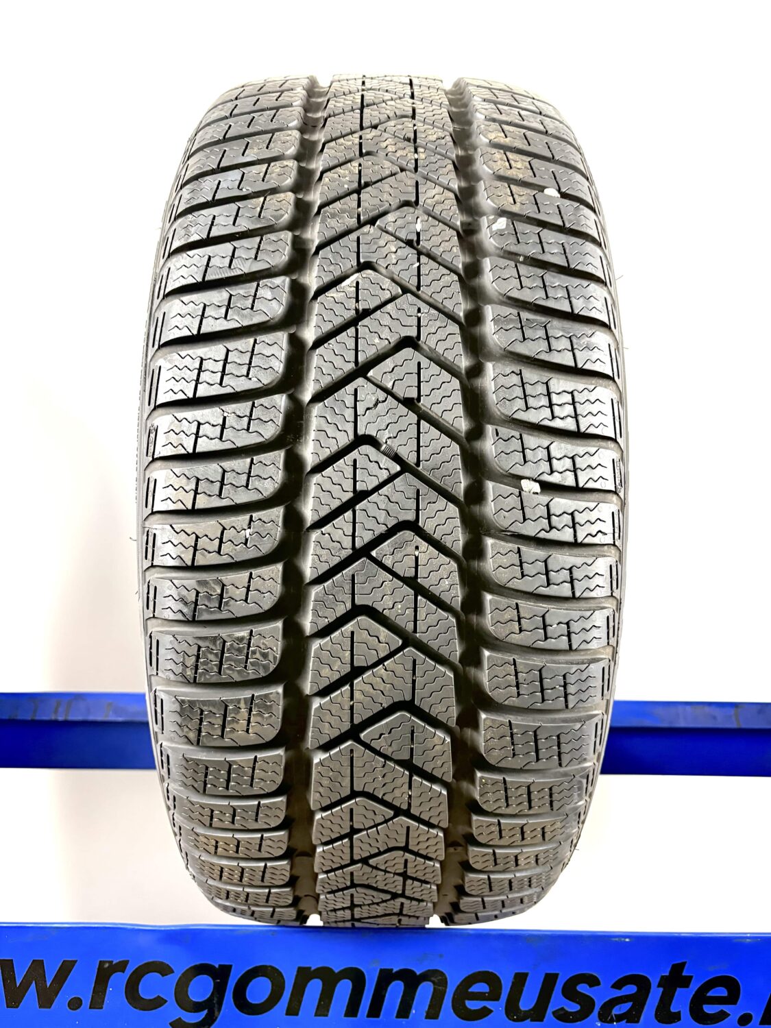 Pirelli 245/40 R18 97V M+S Invernali - immagine 2