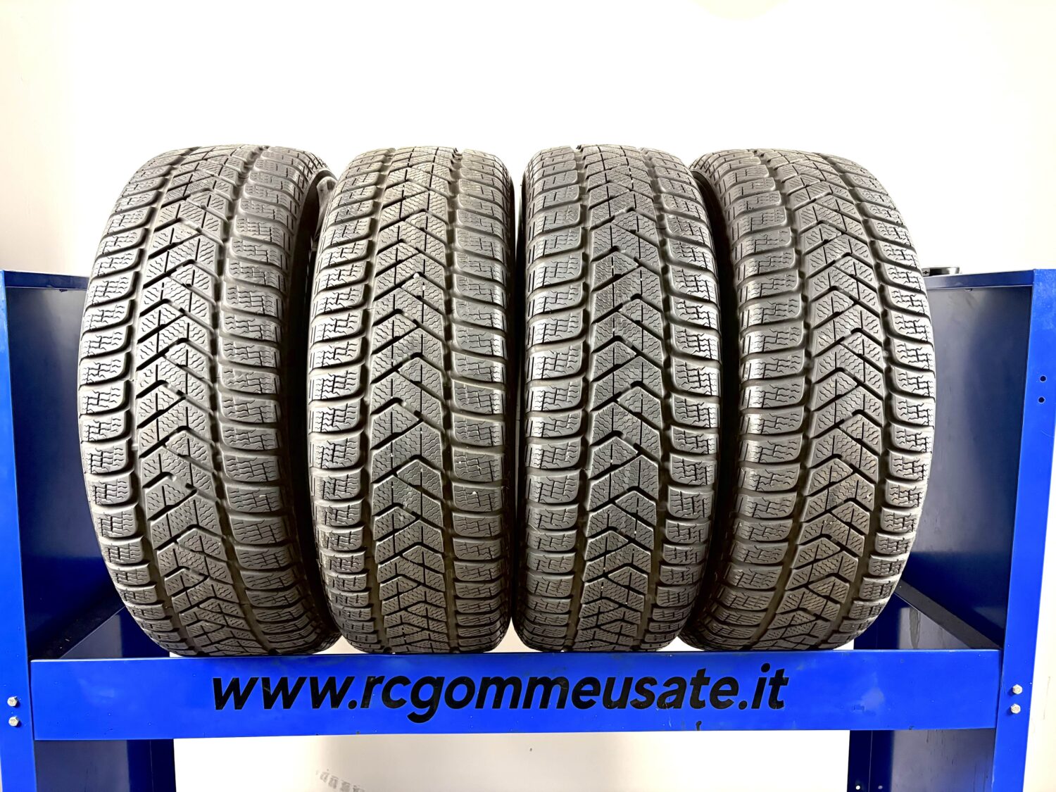 Pirelli 215/65 R16 98H M+S Invernali