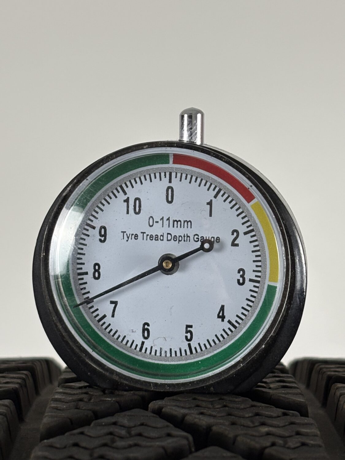 Bridegestone 255/45 R19 104V M+S invernali - immagine 3