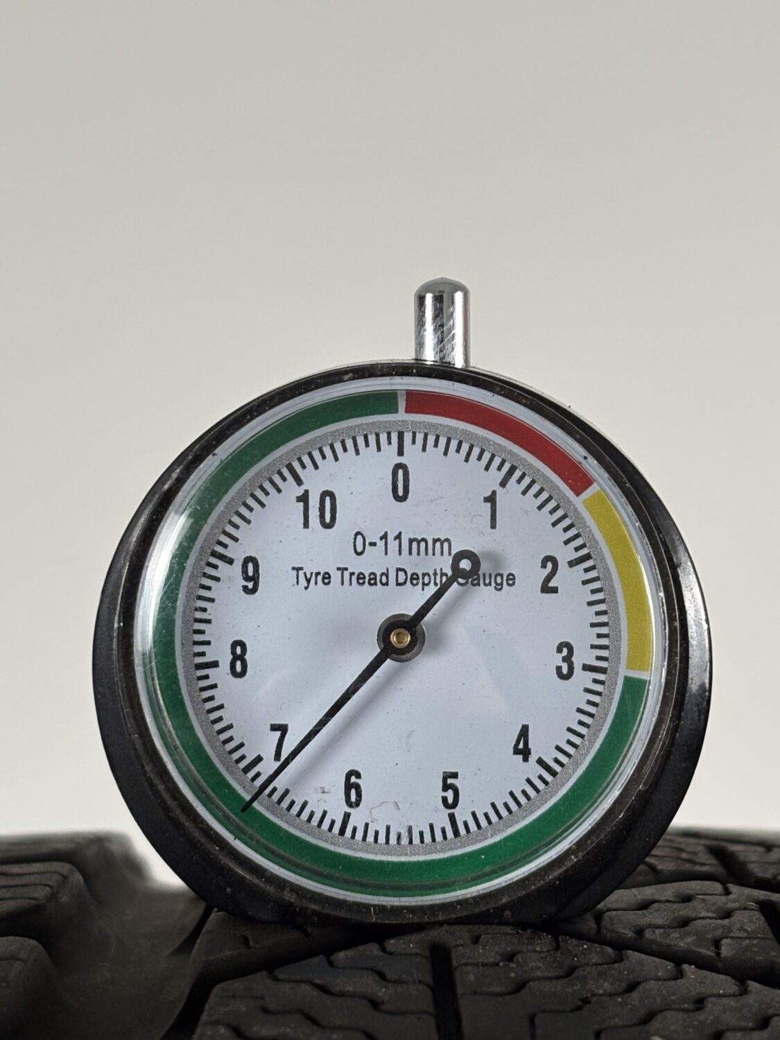 Pirelli 255/45 R19 104V M+S Invernali - immagine 3