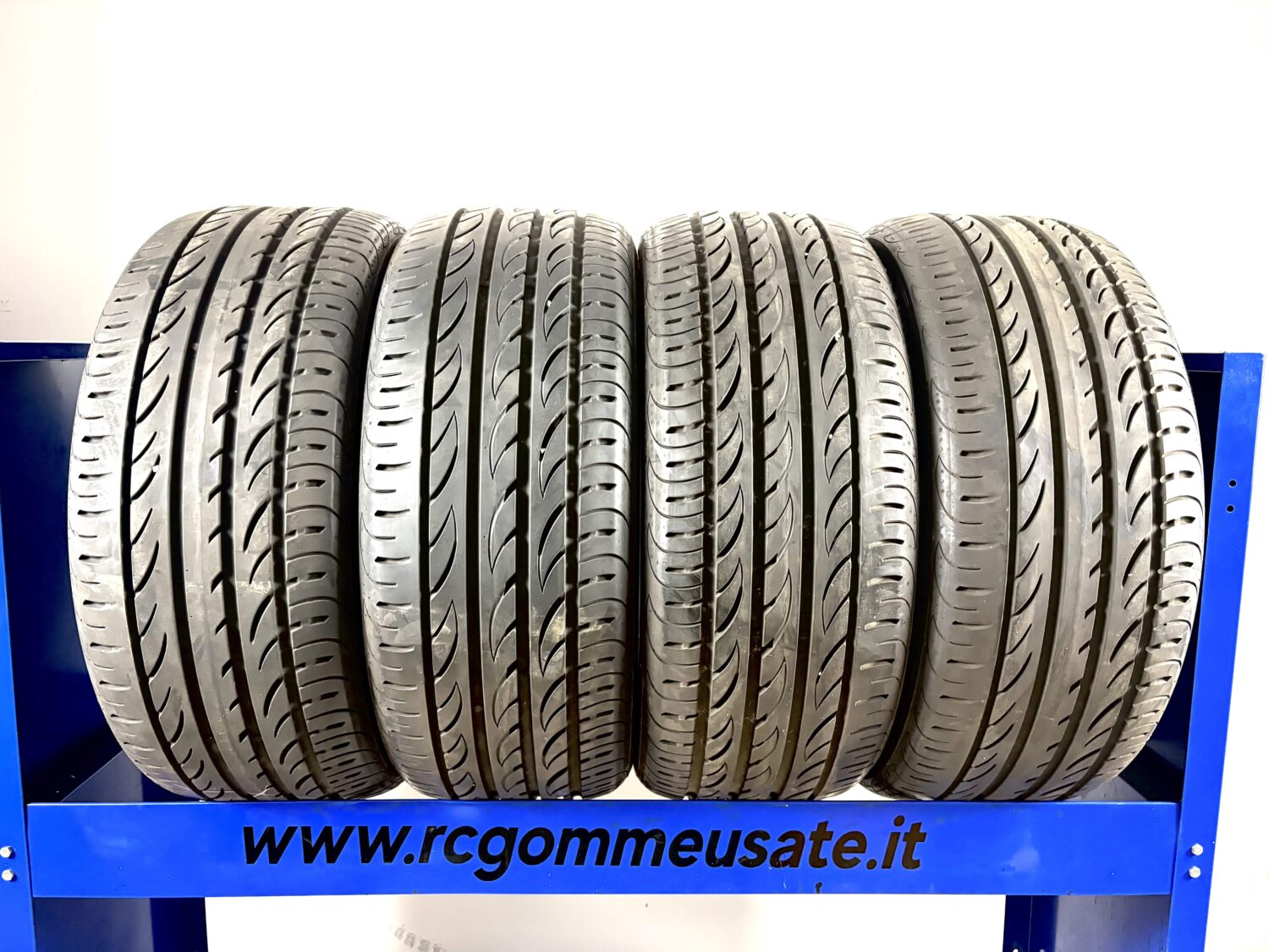 Pirelli 245/45 R18 100Y