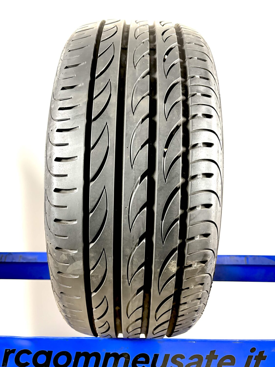 Pirelli 245/45 R18 100Y - immagine 2