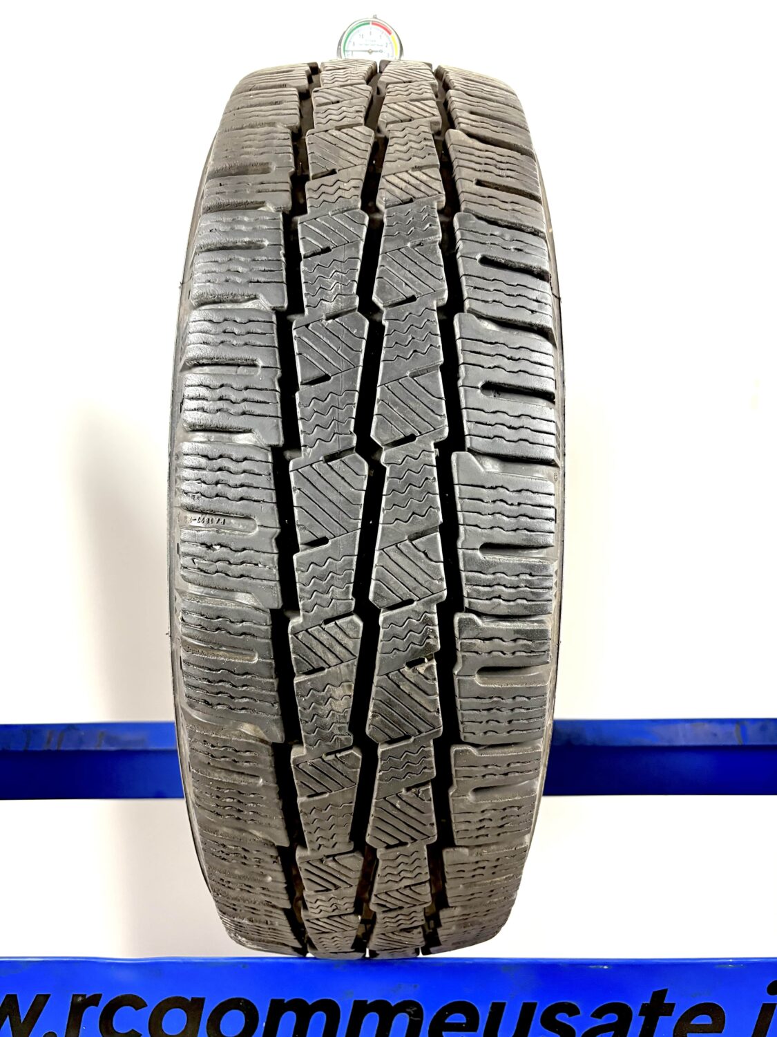 Michelin 215/70 R15C 109/107R M+S Invernali - immagine 2