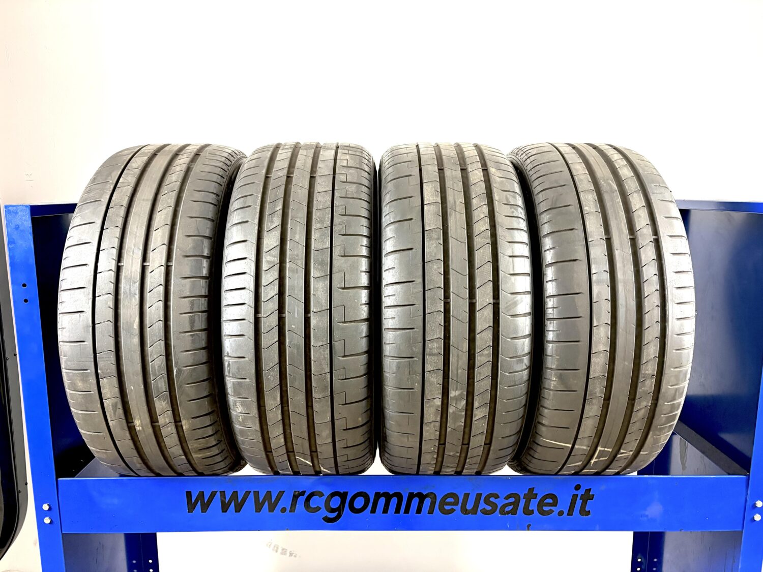 Pirelli 225/40 R18 92Y