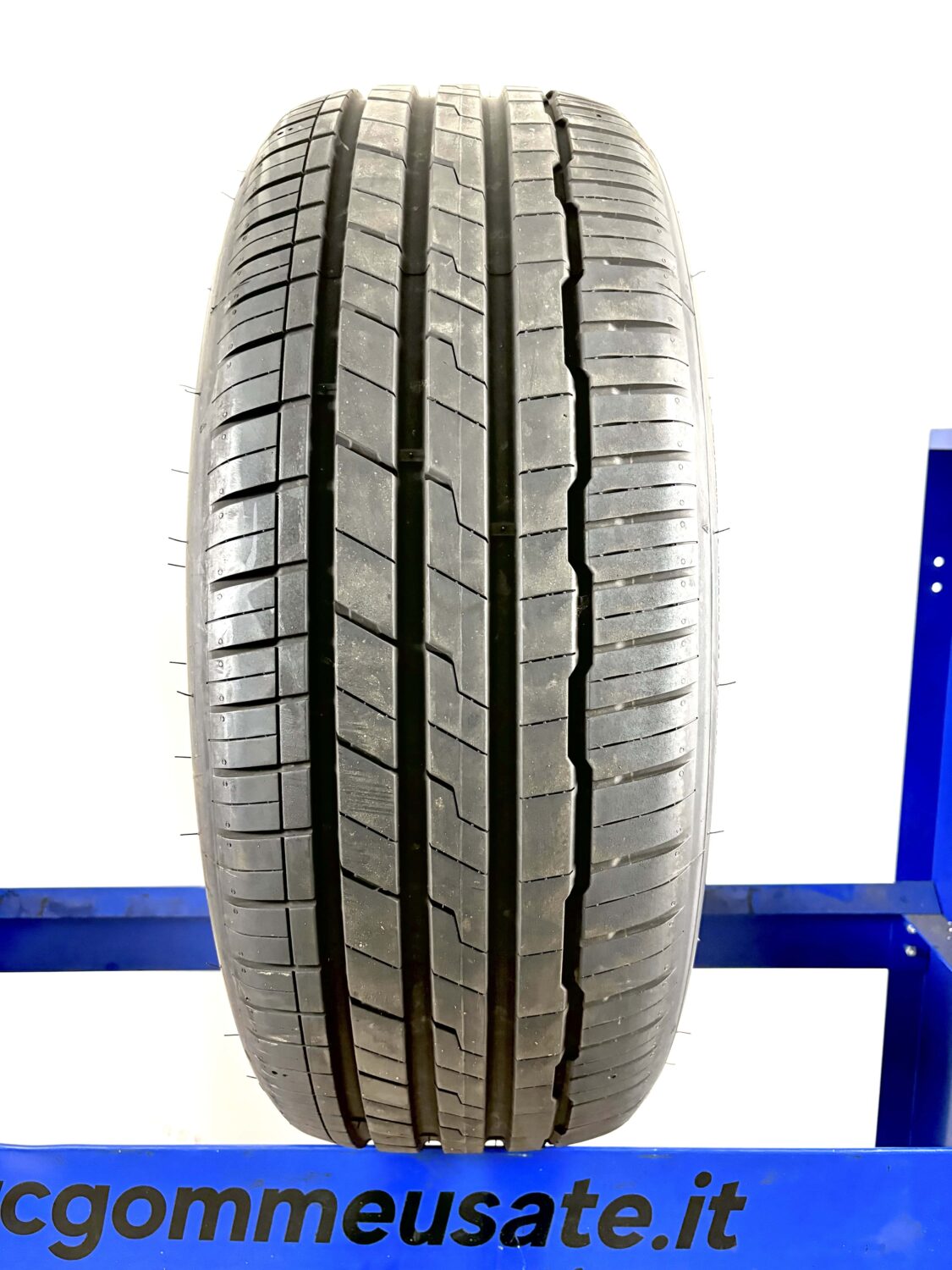 Hankook 235/60 R18 103W - immagine 2