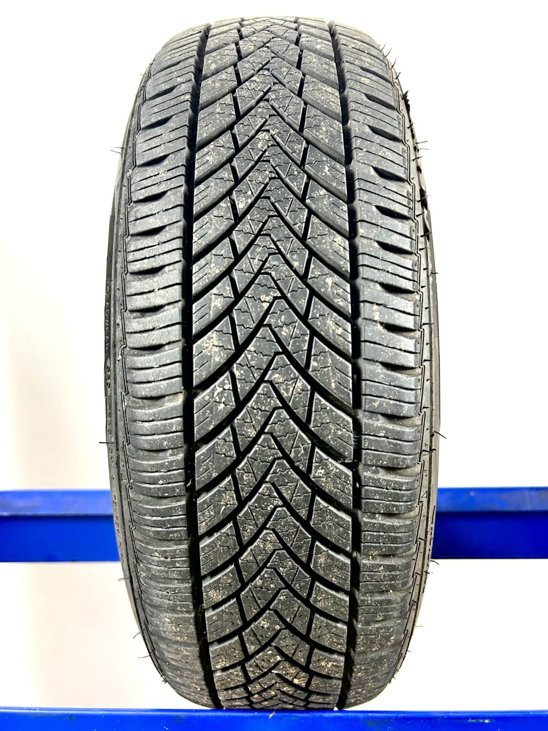 Trakmax 155/65 R13 73T M+S quattro stagioni - immagine 2