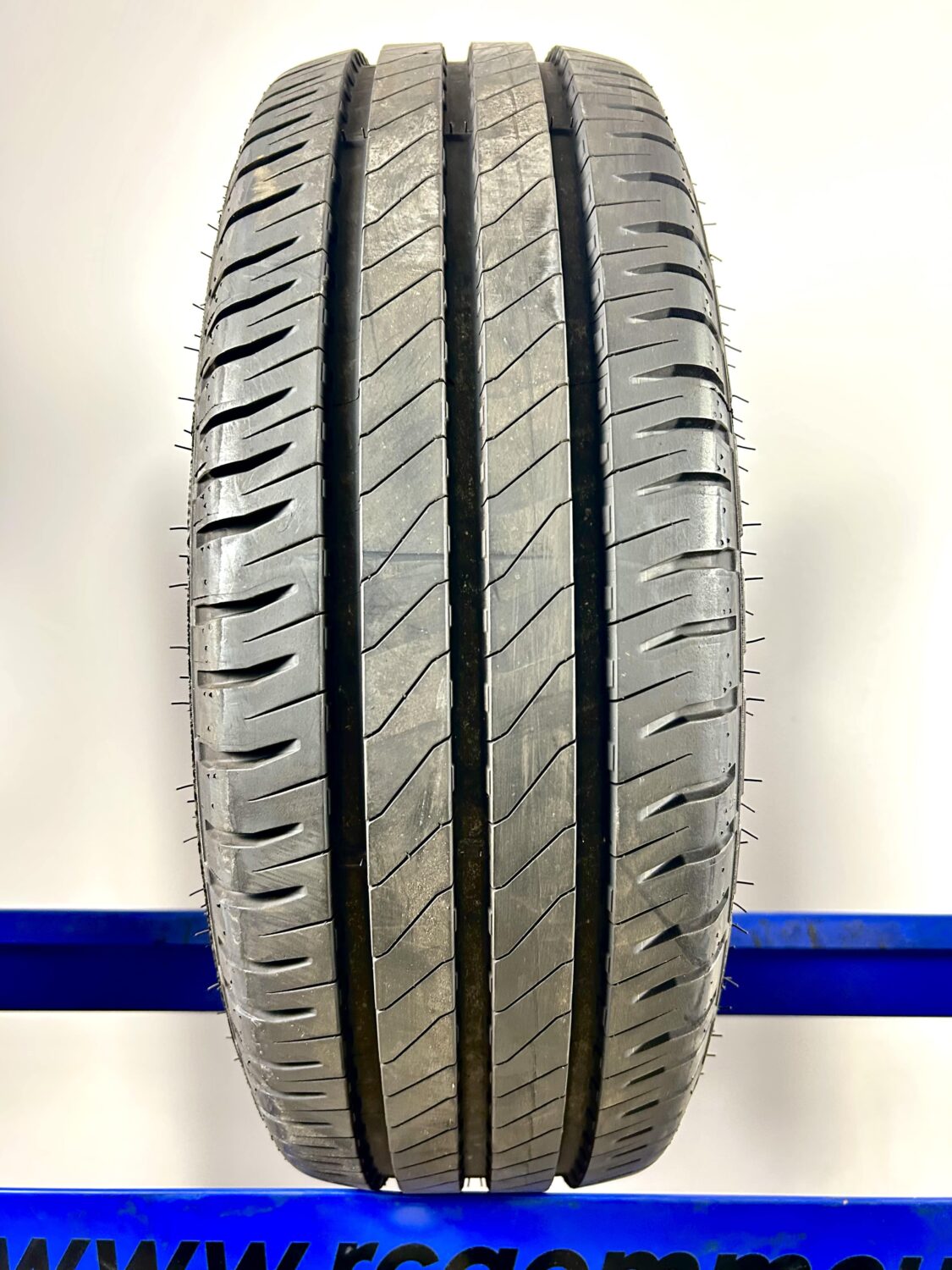Michelin 215/65 R16 C 106/104T - immagine 2