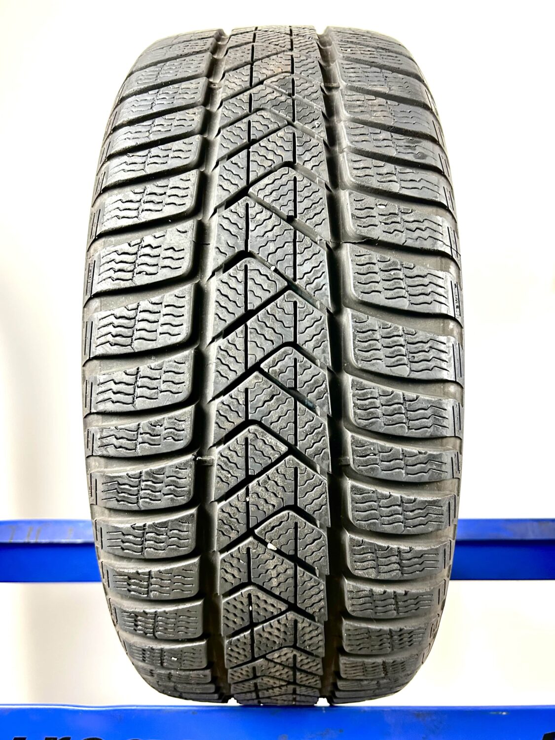 Pirelli 225/45 R17 91H M+S invernali - immagine 2