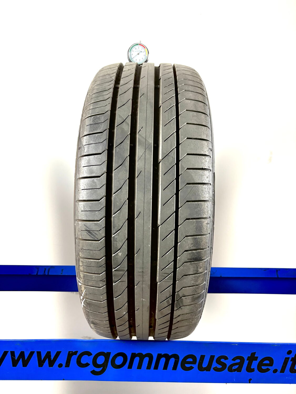Continental 235/45 R19 94V - immagine 2