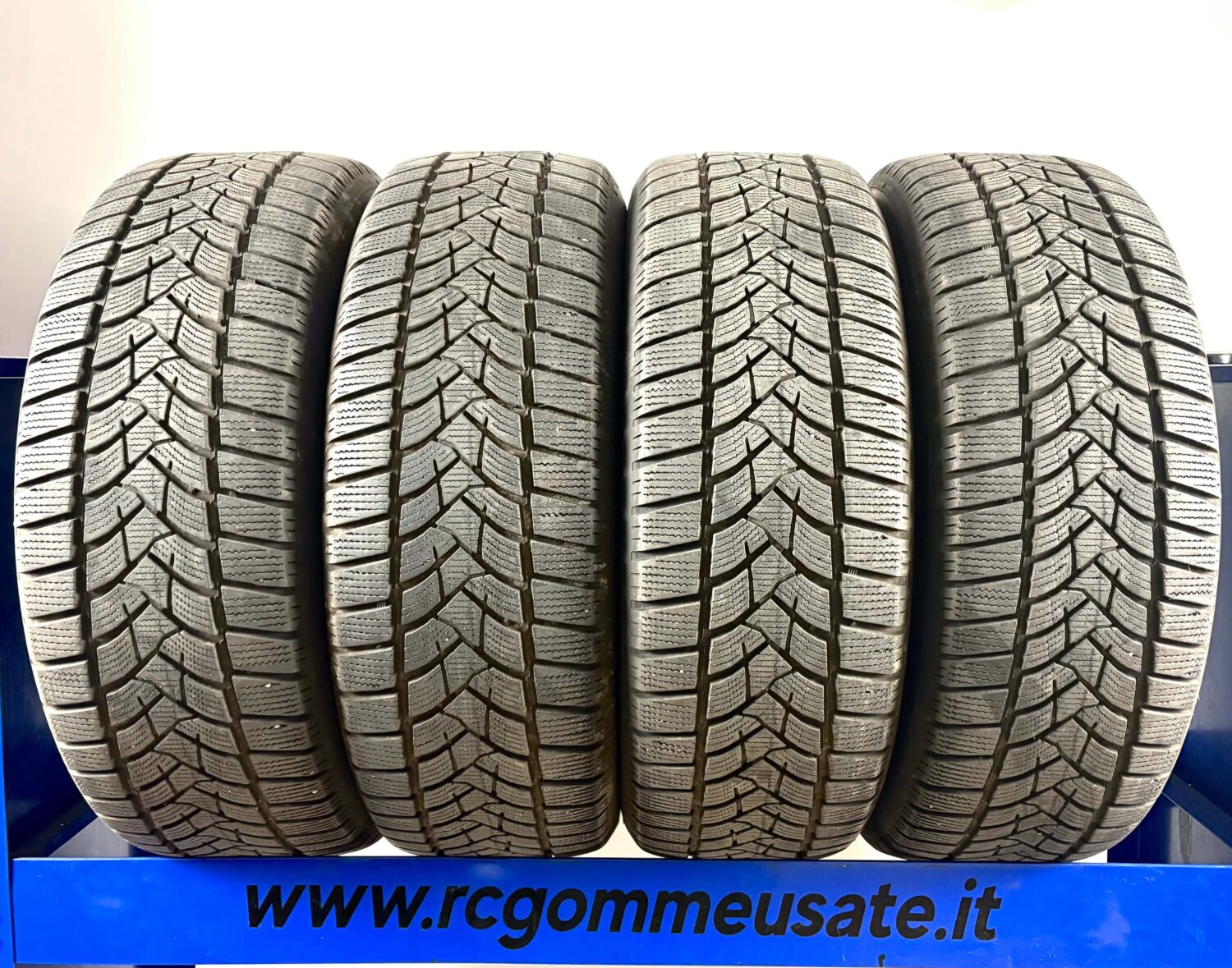 Dunlop 235/60 R18 107H M+S Invernali