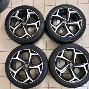 Kit Cerchi e gomme Volkswagen Polo originali Continental 215/45 R17 91W