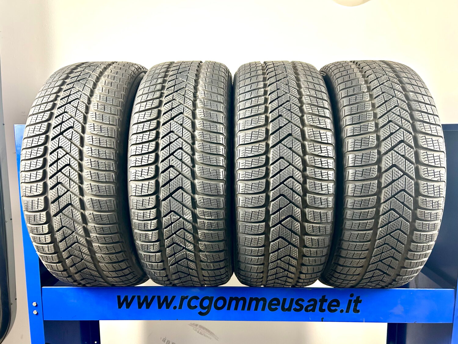 Pirelli 255/40 R20 101V M+S invernali