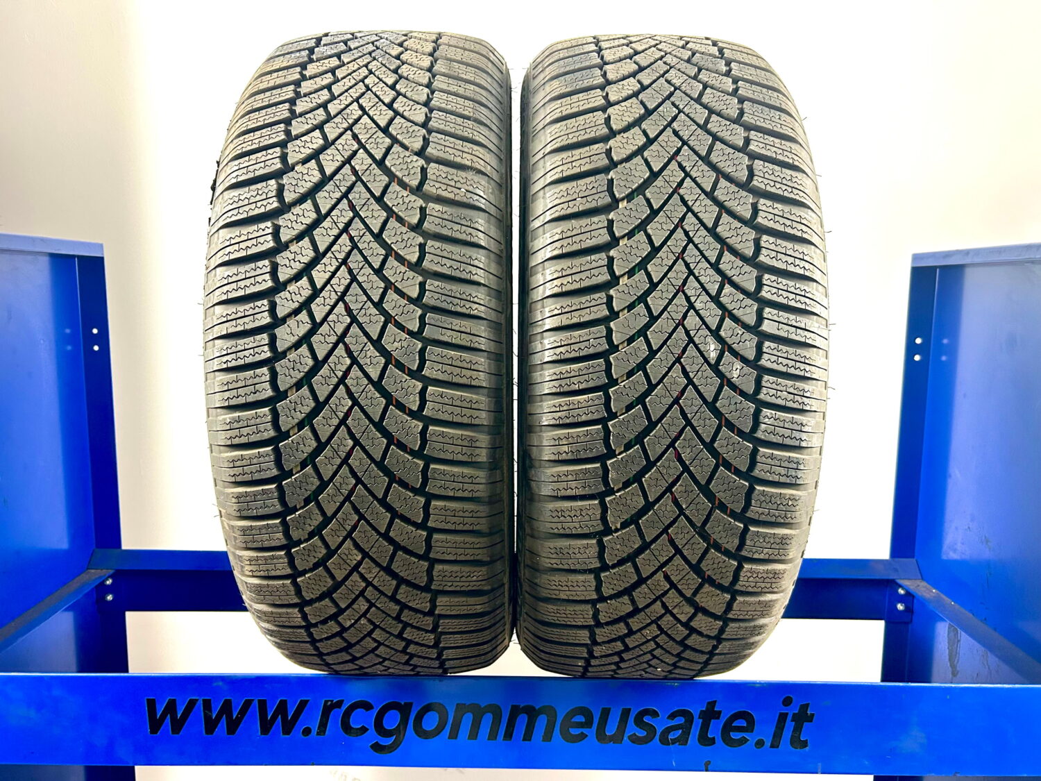 Bridgestone 235/50 R20 100t M+S invernali