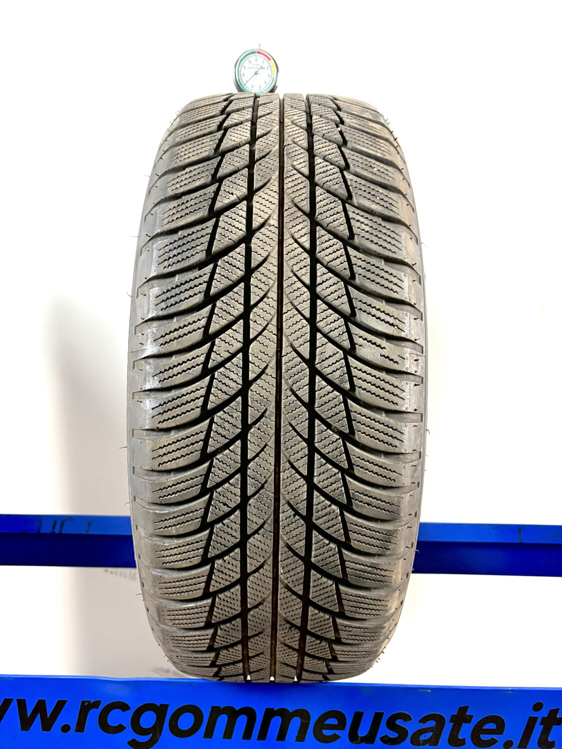 Bridgestone 225/55 R17 97H M+S Invernali - immagine 2