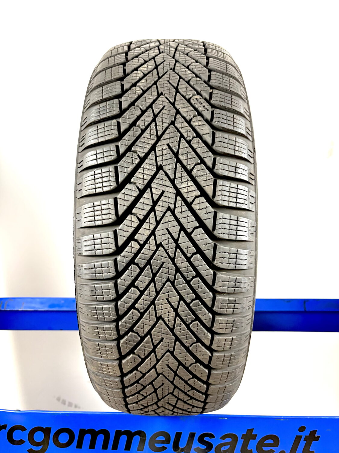 Pirelli 205/55 R16 91H M+S Invernali - immagine 2