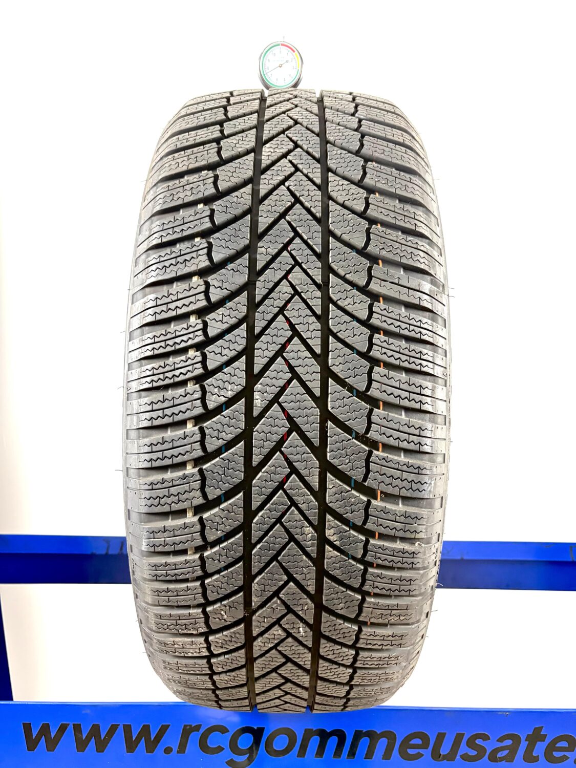 Bridgestone 255/45 R20 101T M+S Invernali - immagine 2