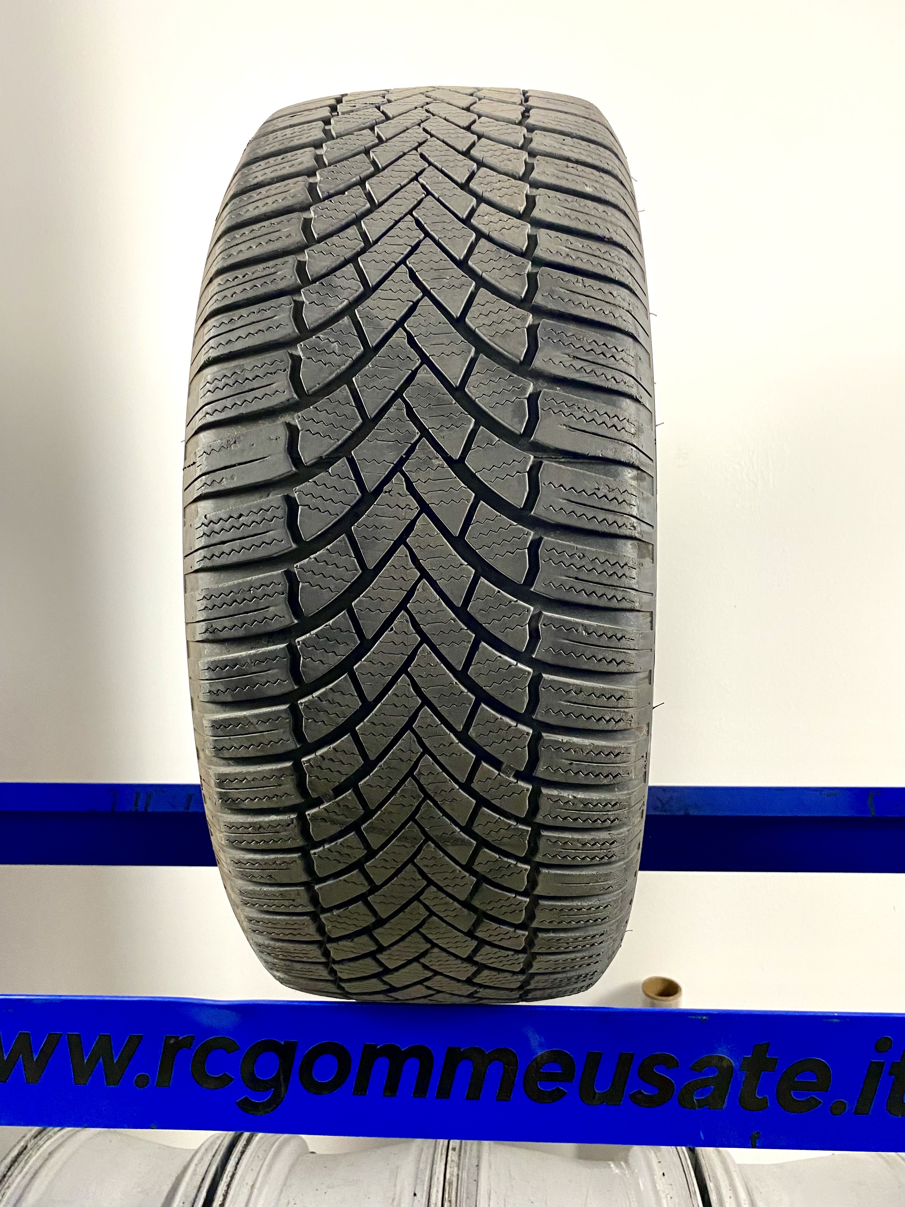 Bridgestone 235/55 R17 M+S invernali - immagine 2