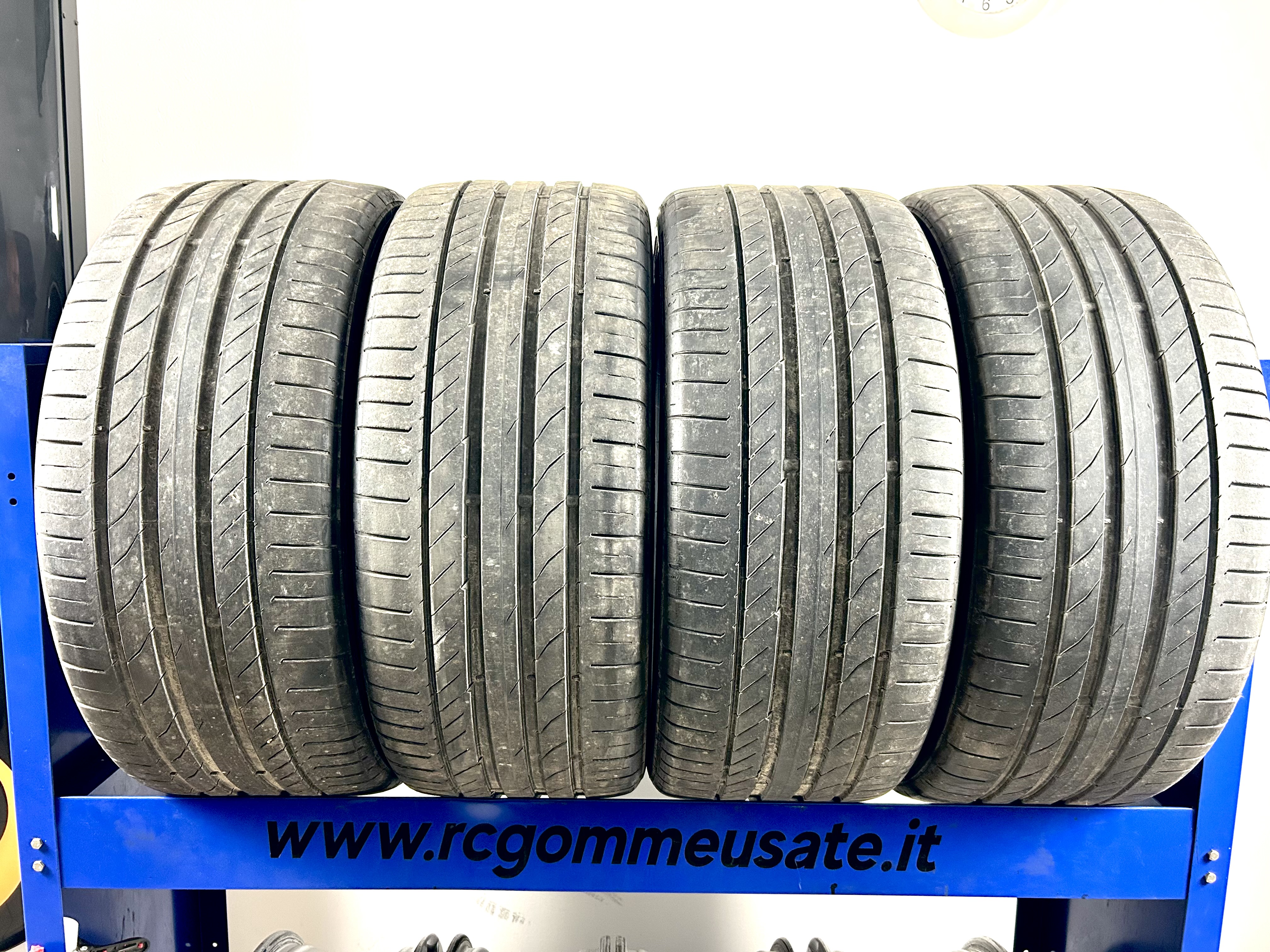 Continental 255/40 R20 101V