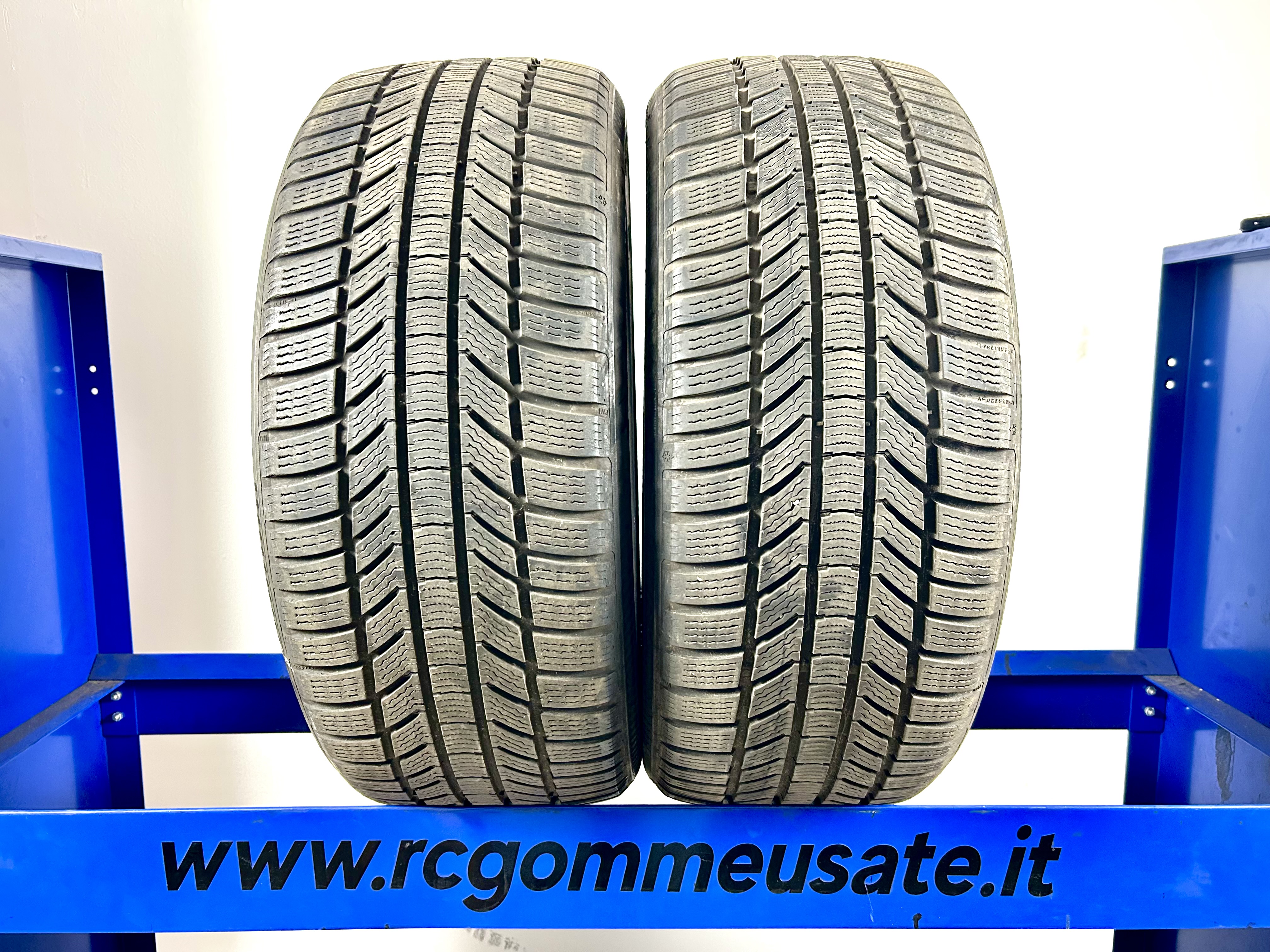 Continental 235/45 R18 94V M+S invernali