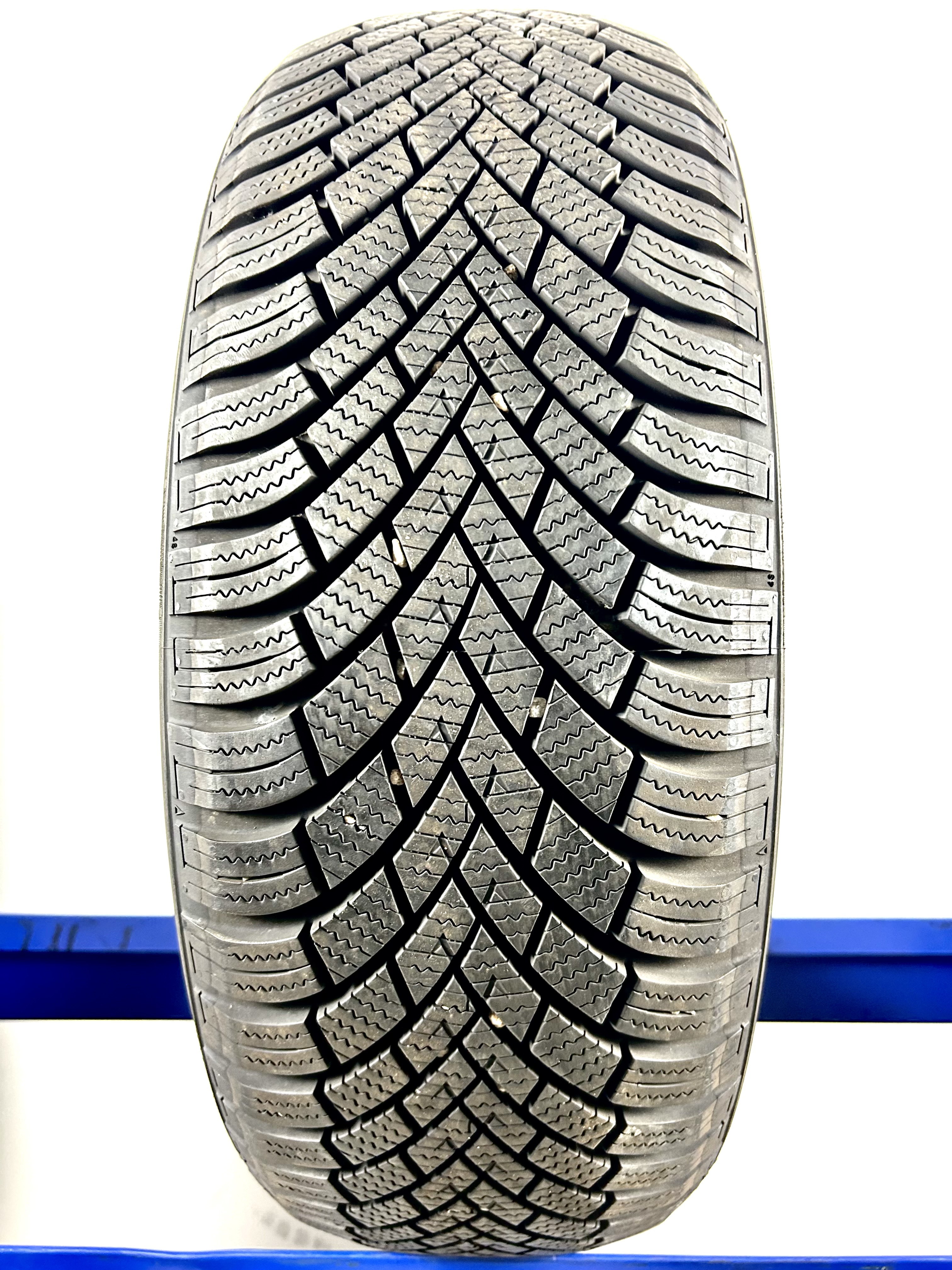Nexen 215/60 R16 99H M+S invernali - immagine 2
