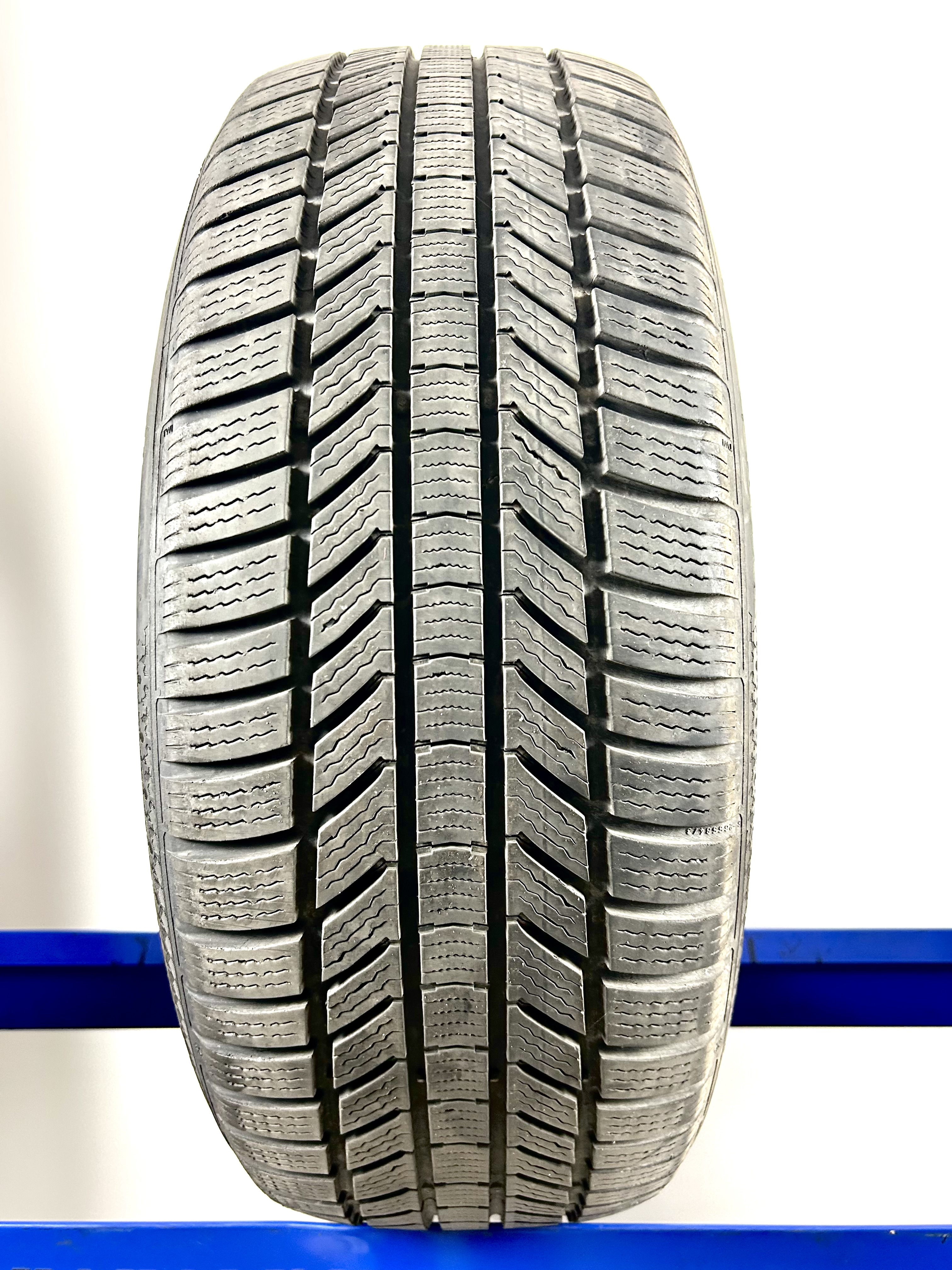 Continental 235/50 R19 103V M+S invernali - immagine 2